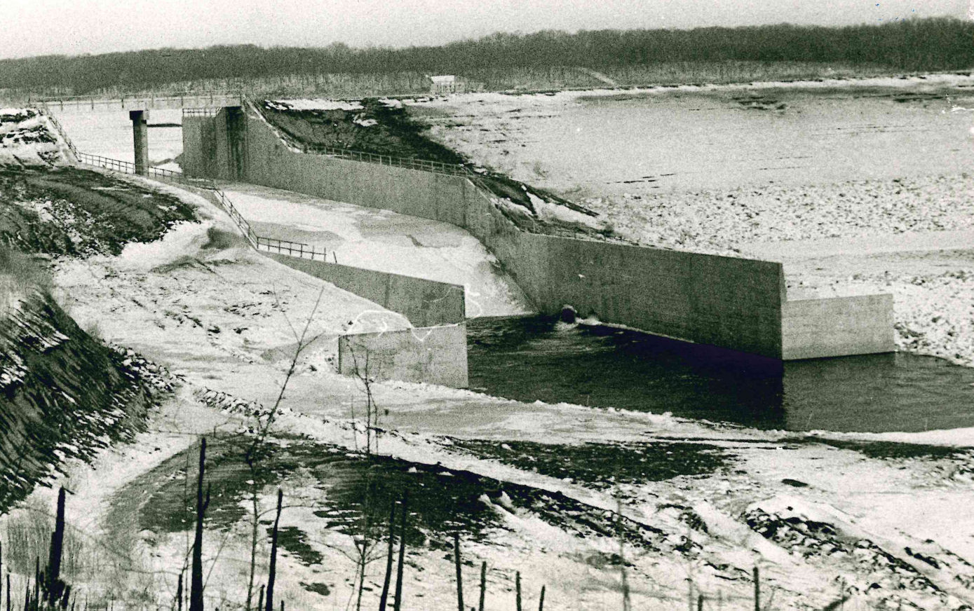 Winter lake